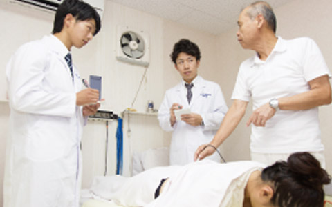 緊張感のある現場での実習の多さ!2